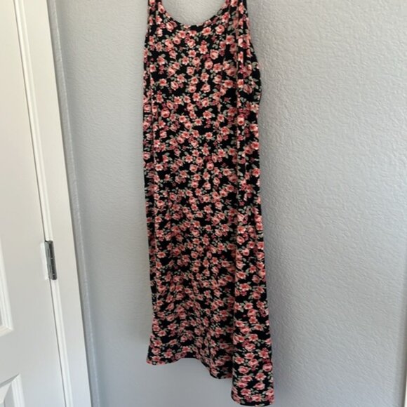 Pink and Gray Floral Top - Picture 4 of 6